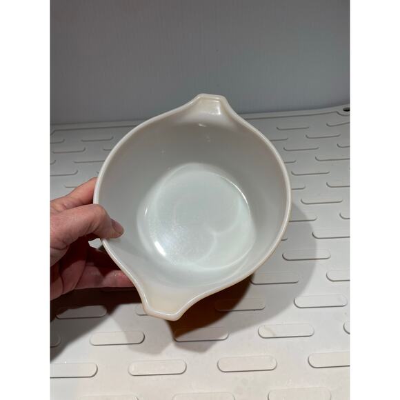 Vintage Pyrex Harvest Gold 473B Butterfly Pattern Casserole Dish No Lid - Picture 13 of 14